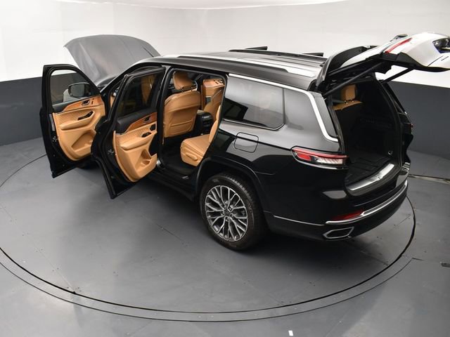 Used 2023 Jeep Grand Cherokee L Summit image 28