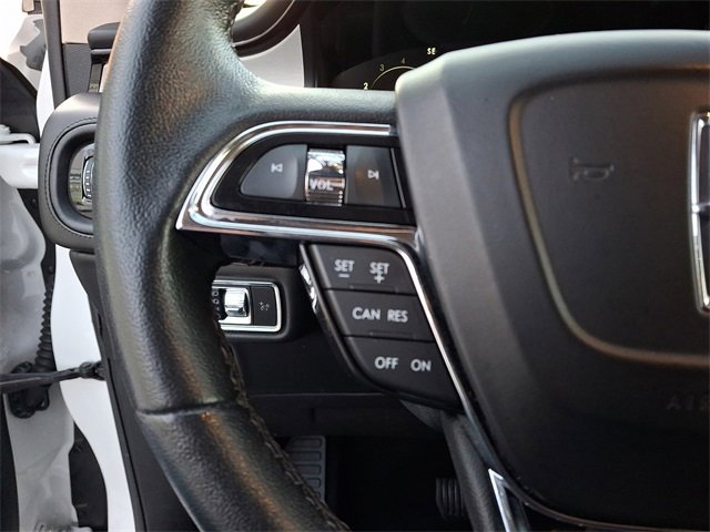Certified 2022 Lincoln Nautilus AWD image 22