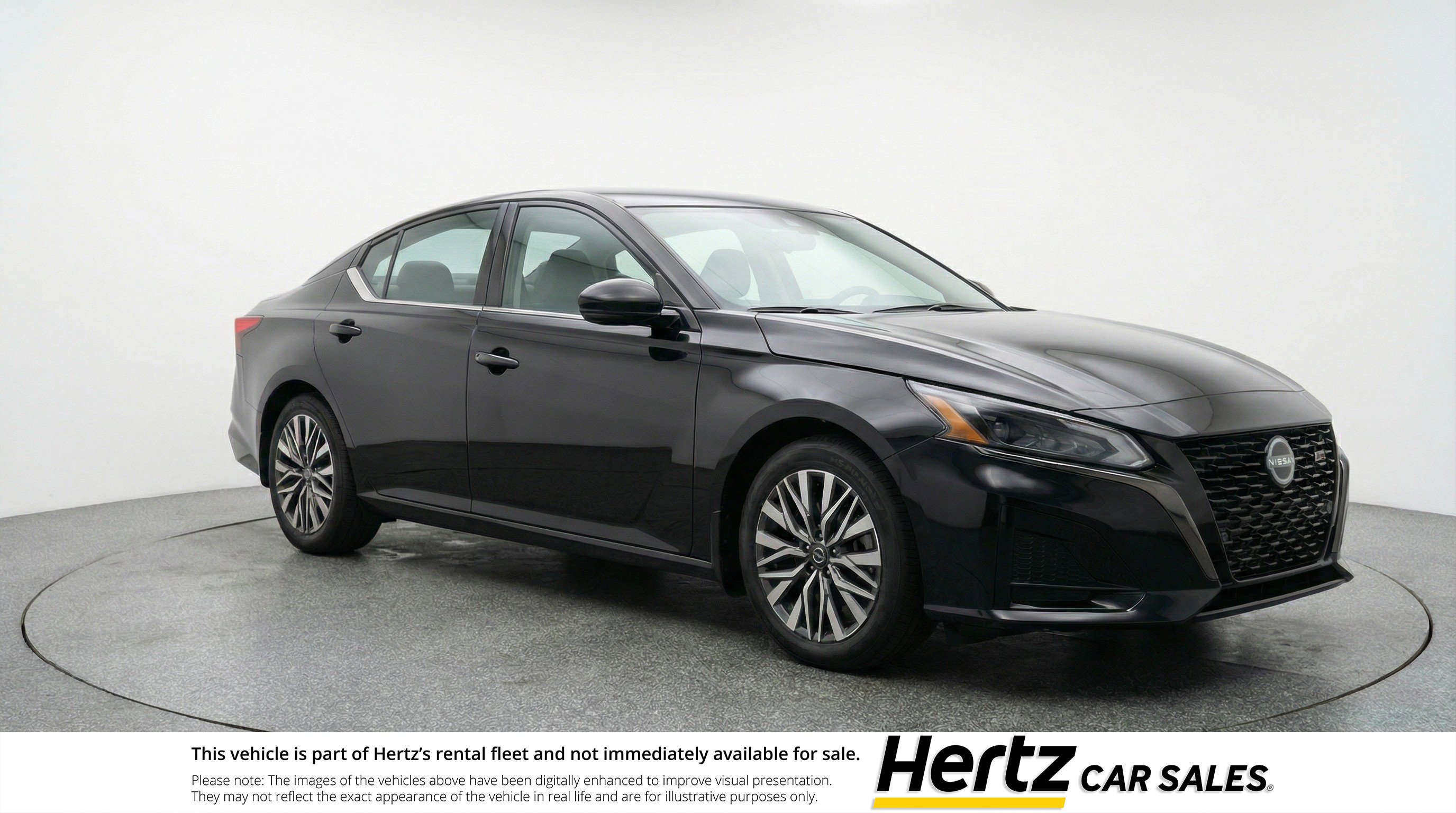 Used 2025 Nissan Altima 2.5 SV image 1