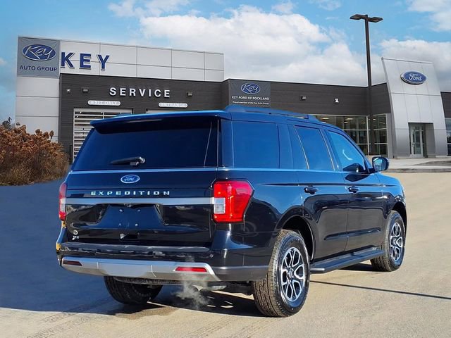 Used 2024 Ford Expedition XLT image 5