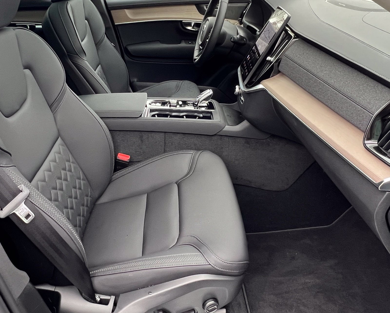 New 2027 Volvo XC90 T8 Bright AWD/4WD image 20