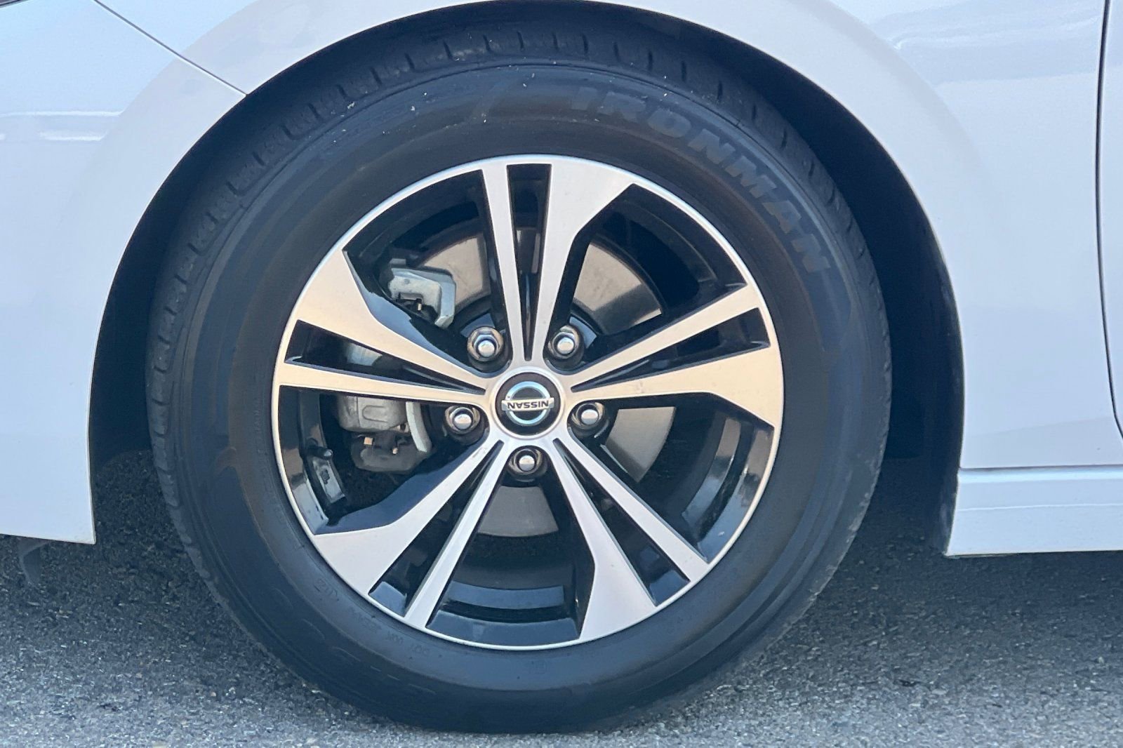 Used 2022 Nissan Sentra SV image 26