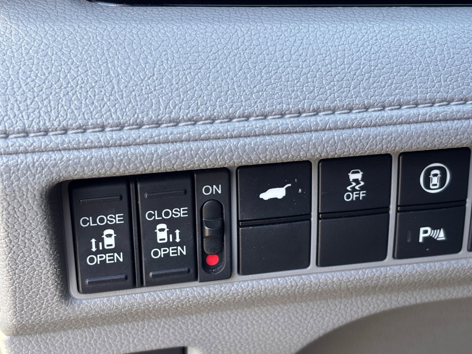 Certified 2023 Honda Odyssey Touring image 22