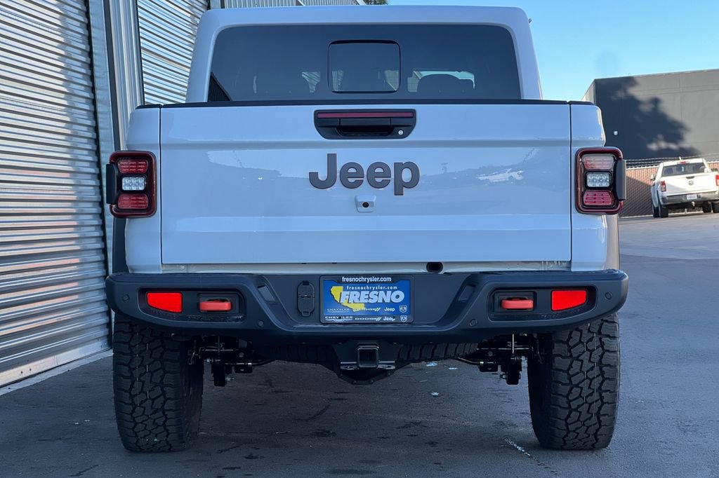 New 2026 Jeep Gladiator Mojave w/ Safety Group AWD/4WD image 5