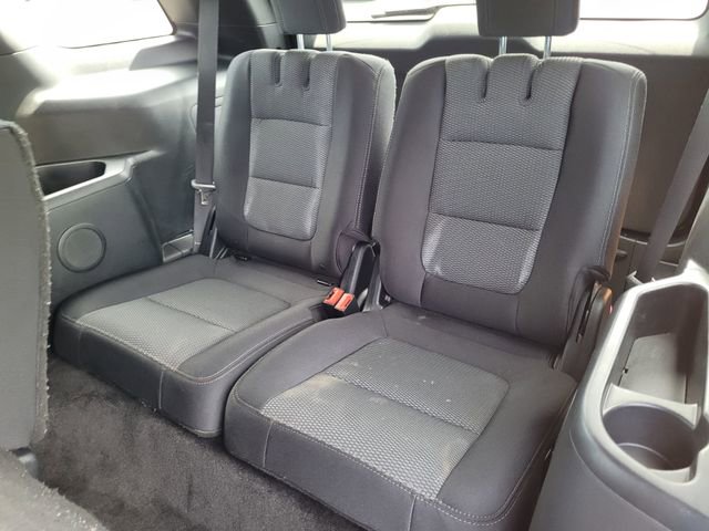 Used 2016 Ford Explorer XLT w/ Equipment Group 201A FWD image 27