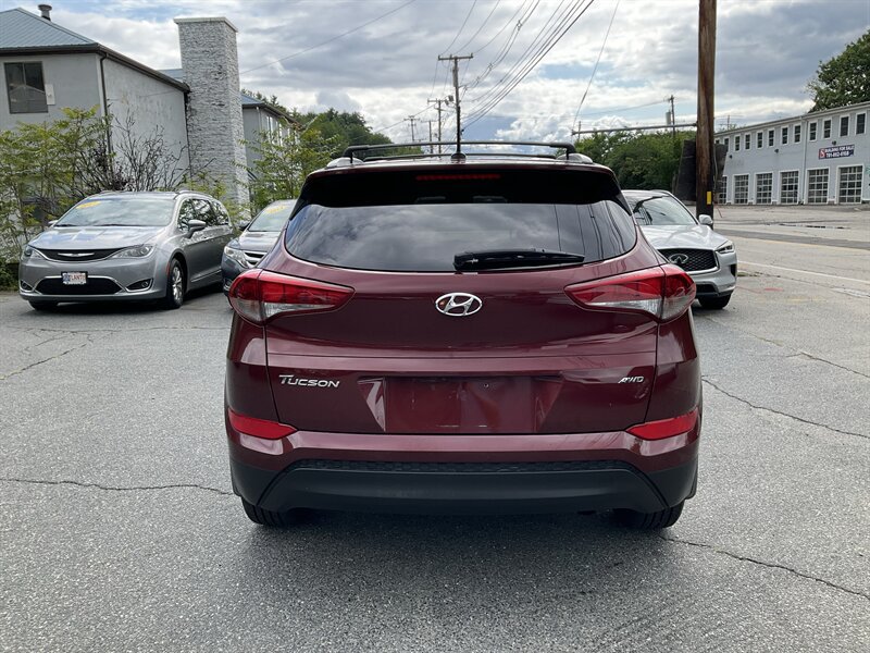 Used 2017 Hyundai Tucson SE w/ SE Popular Package 02 AWD/4WD image 6