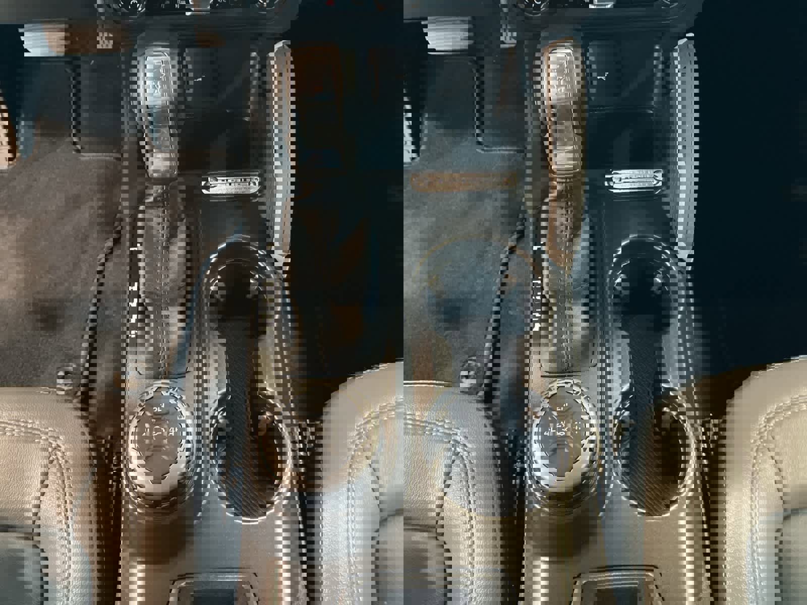 Used 2023 Ford Bronco Outer Banks image 16