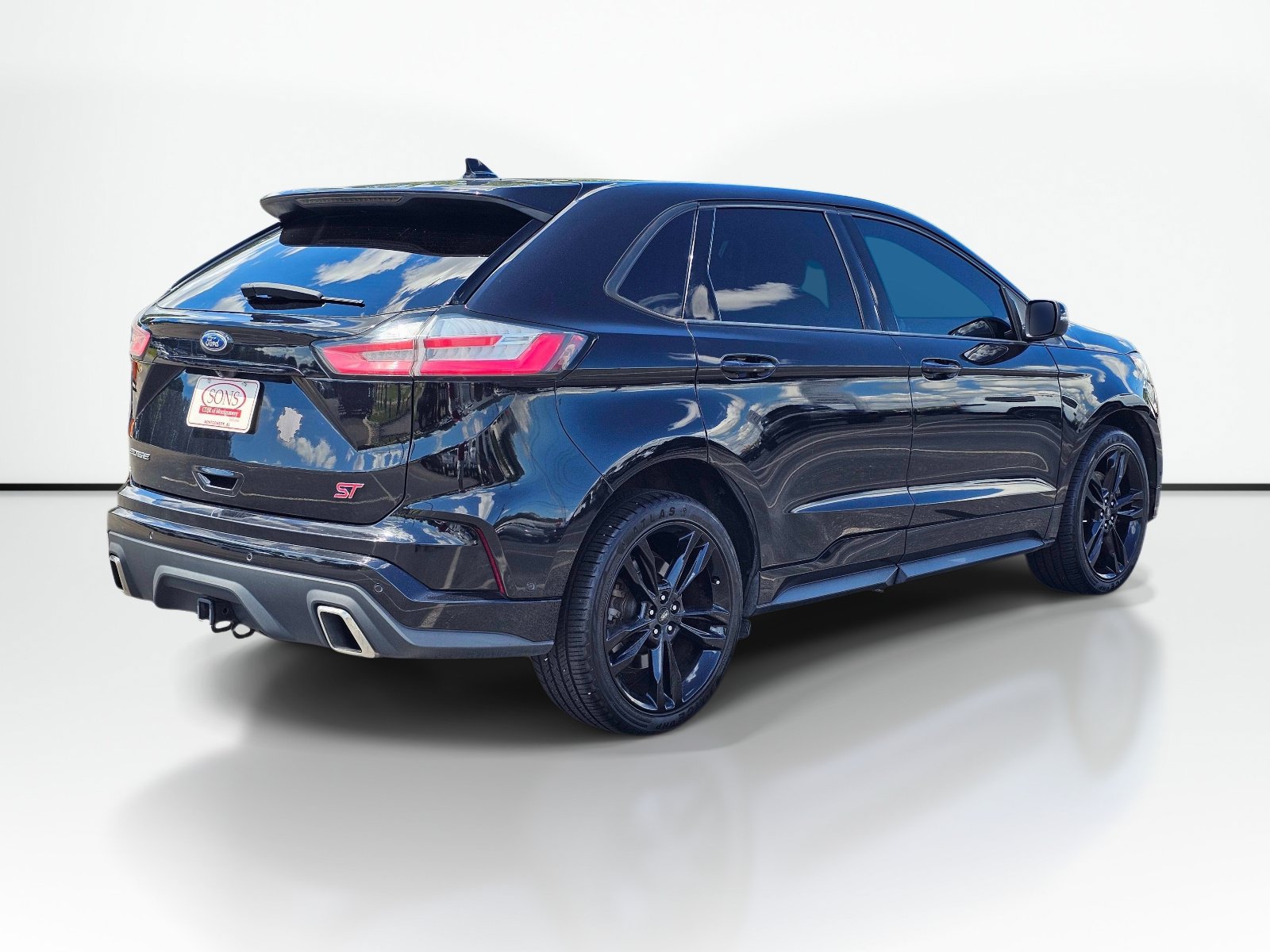Used 2019 Ford Edge ST w/ Equipment Group 401A AWD/4WD image 8