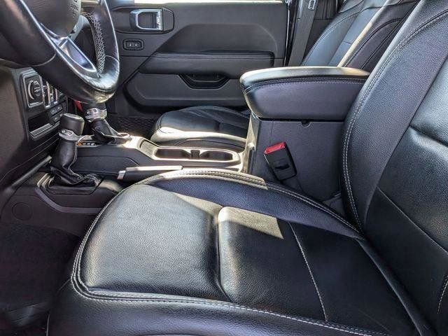 Certified 2019 Jeep Wrangler Unlimited Sahara w/ Quick Order Package 24M Moab AWD/4WD image 12