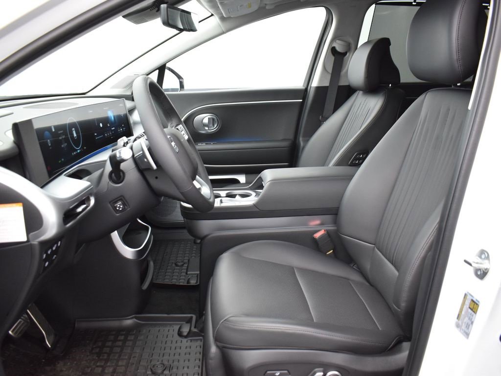 New 2026 Hyundai Ioniq 9 Calligraphy image 10