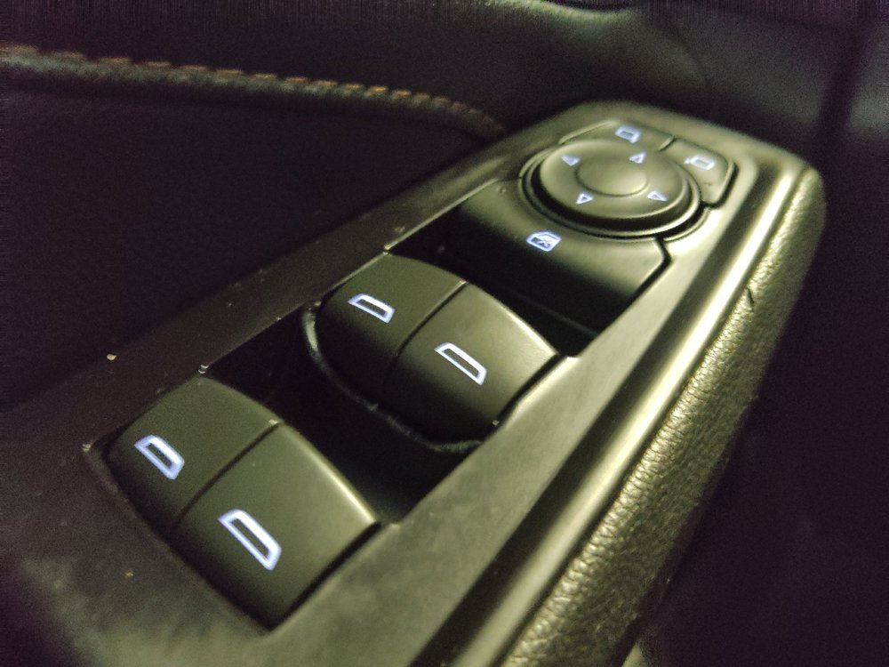 Used 2020 Chevrolet Traverse LS FWD image 27