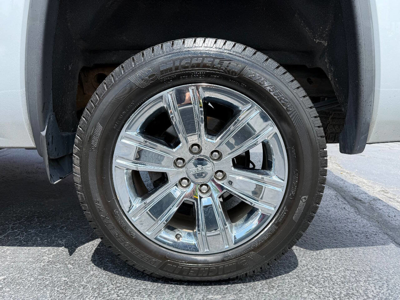 Used 2018 GMC Sierra 1500 SLT image 12