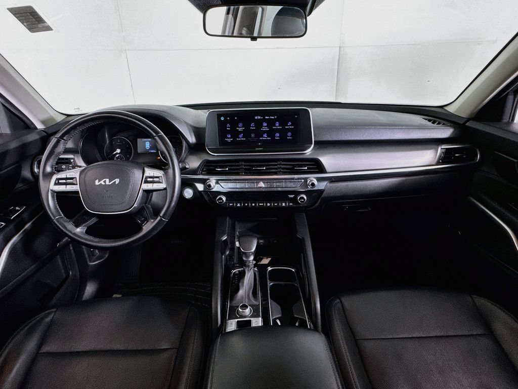 Used 2022 Kia Telluride LX AWD/4WD image 30