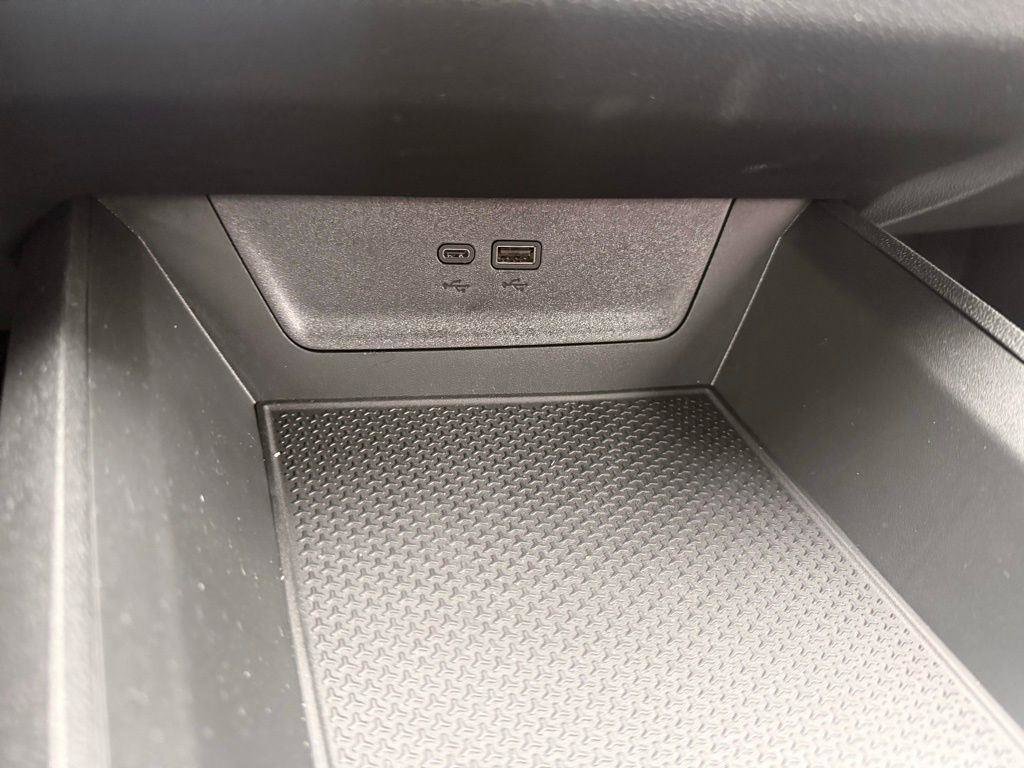 New 2026 Chevrolet Equinox LT w/ Convenience Package II image 20