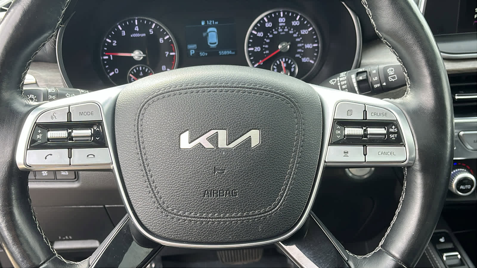 Used 2022 Kia Telluride EX w/ EX Premium Package image 11