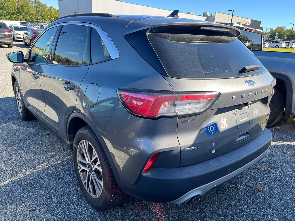Used 2021 Ford Escape SEL w/ Technology Package AWD/4WD image 4