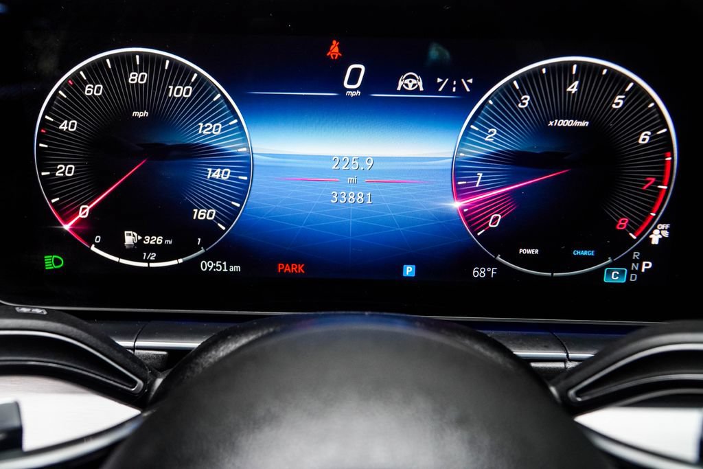 Used 2025 Mercedes-Benz GLE 350 4MATIC image 33