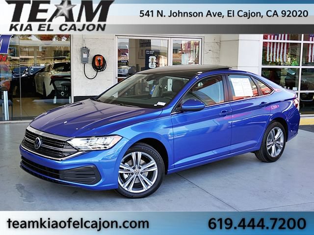 Used 2024 Volkswagen Jetta SE FWD image 1