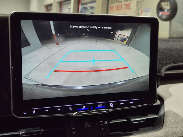 Used 2021 Toyota RAV4 XLE Premium FWD image 20