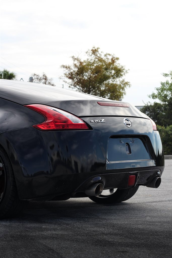 Used 2017 Nissan 370Z Sport image 20