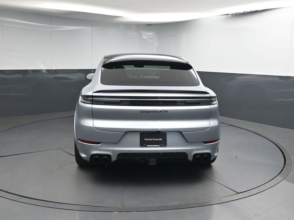 Certified 2025 Porsche Cayenne GTS AWD/4WD image 24