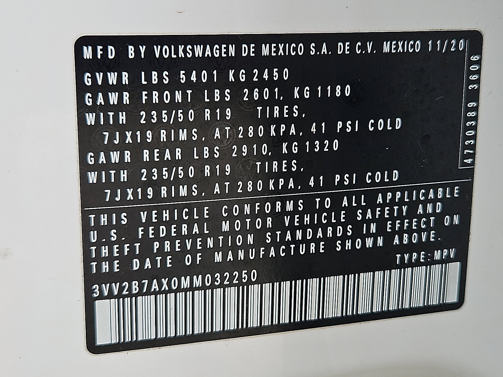 Used 2021 Volkswagen Tiguan SEL w/ 3rd Row Seat Package image 30