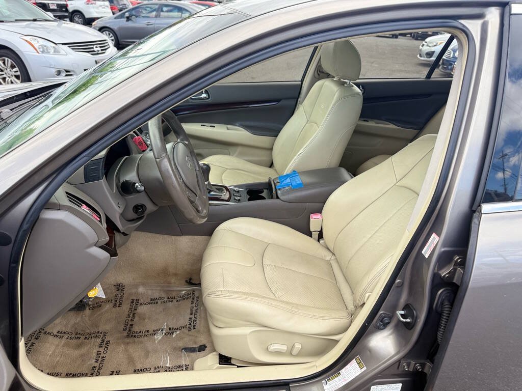 Used 2011 INFINITI G37 x Sedan w/ Premium Pkg AWD/4WD image 13