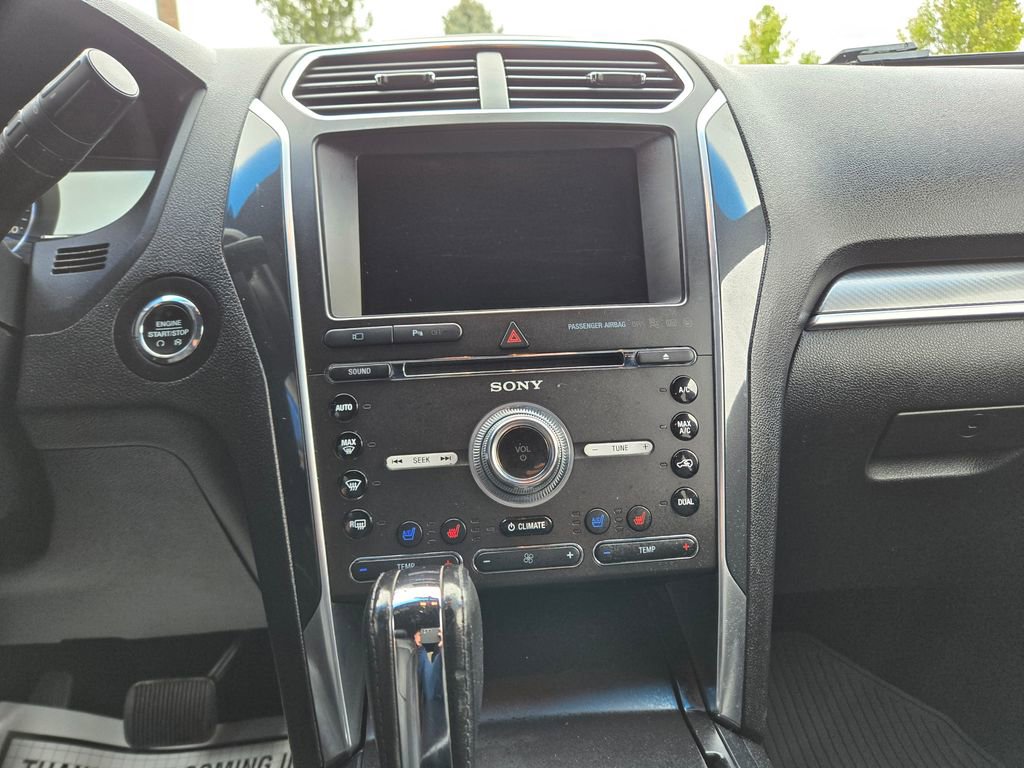 Used 2016 Ford Explorer Sport AWD/4WD image 16