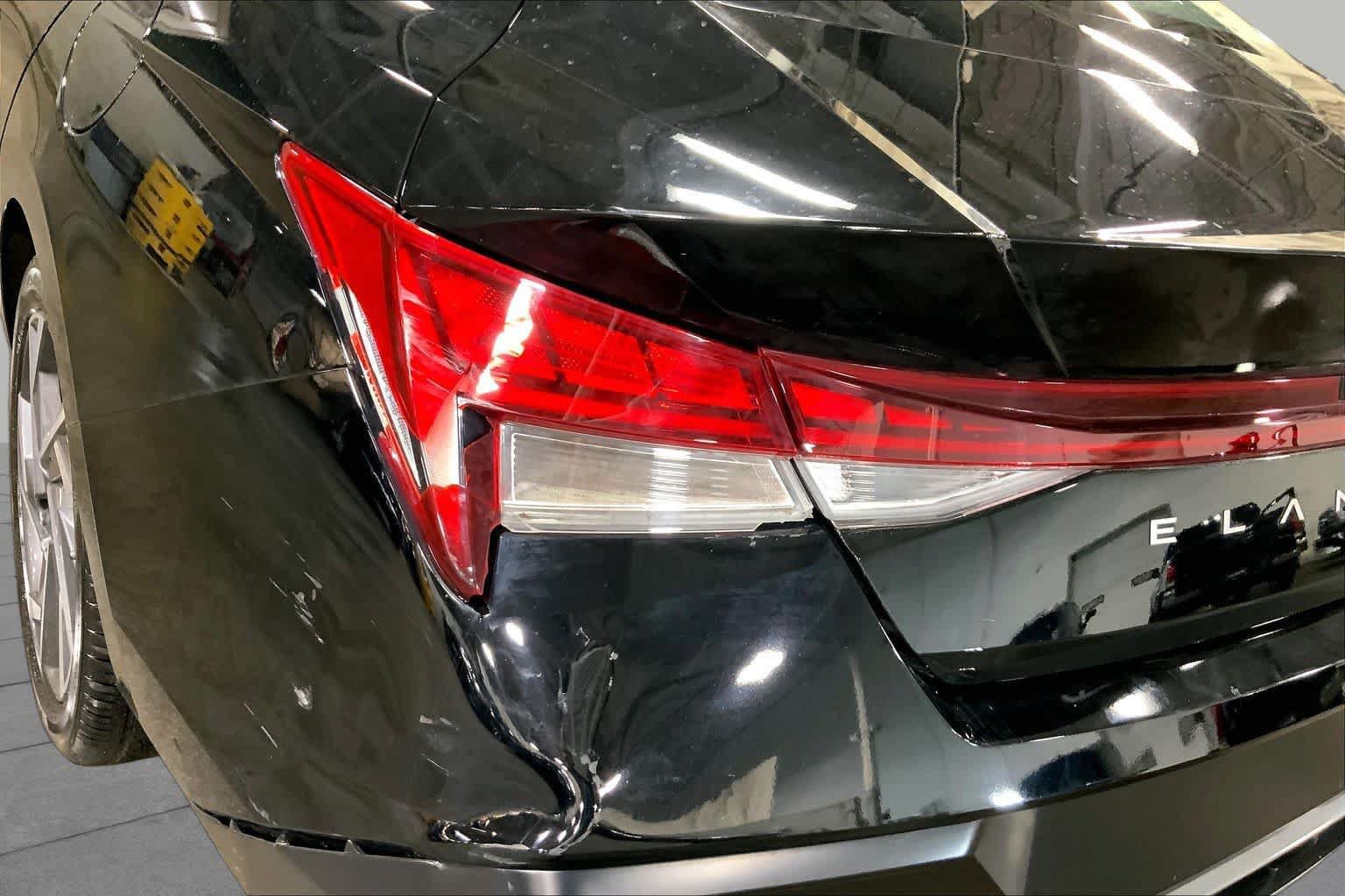 Used 2025 Hyundai Elantra Limited FWD image 29