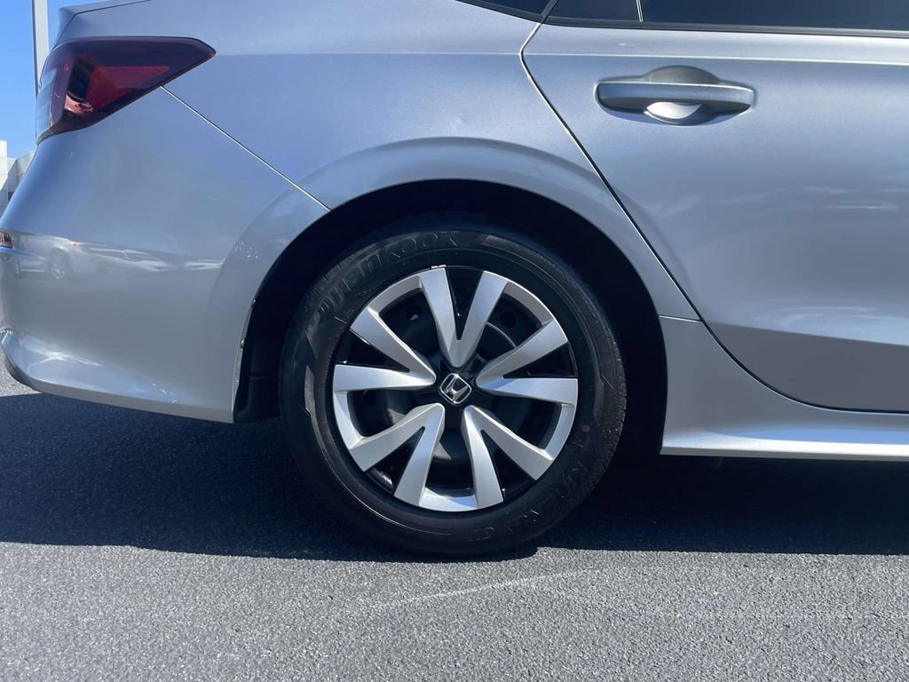 Used 2025 Honda Civic LX image 9