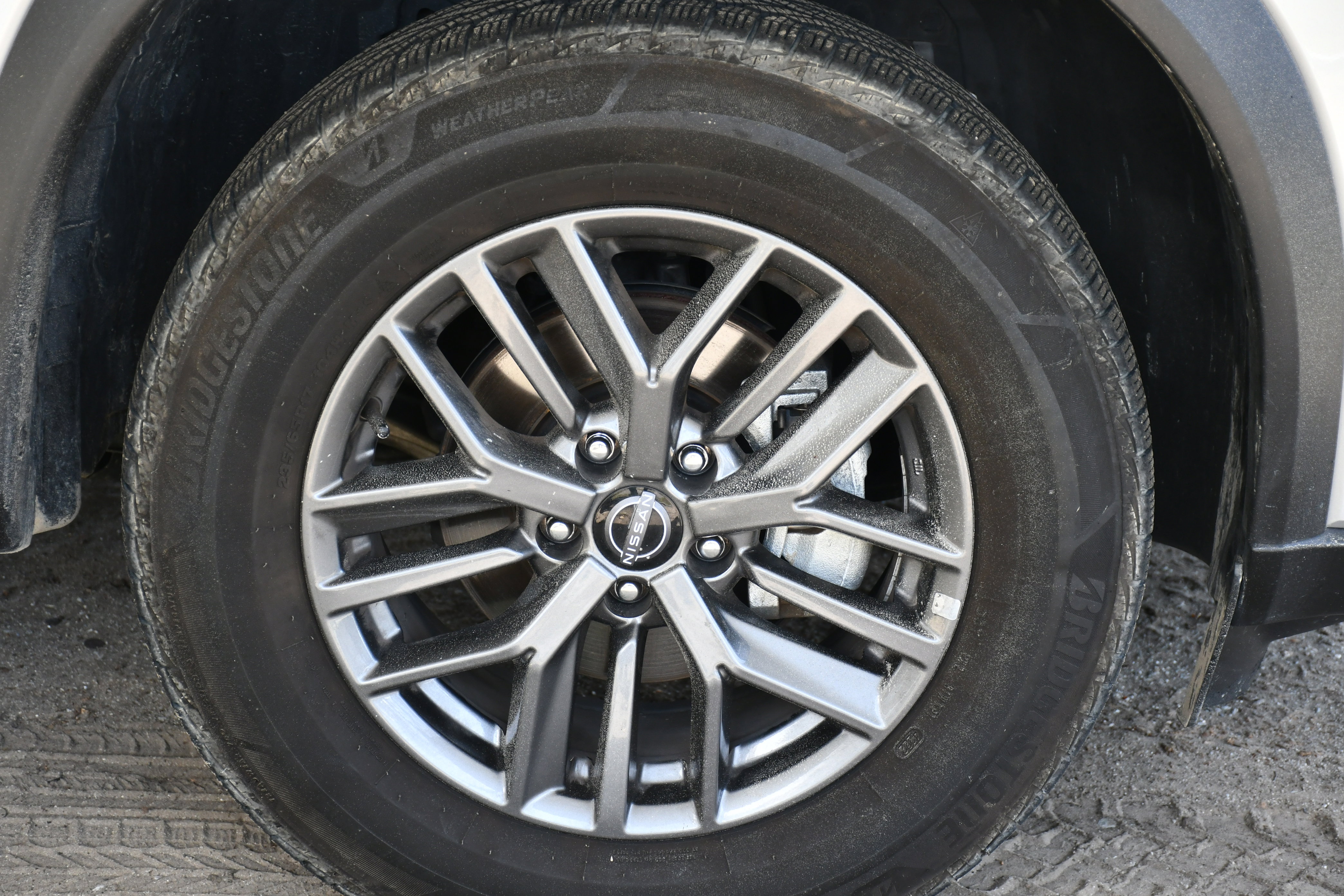 Used 2024 Nissan Rogue S image 20