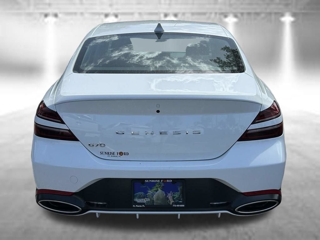 Used 2026 Genesis G70 2.5T RWD image 6
