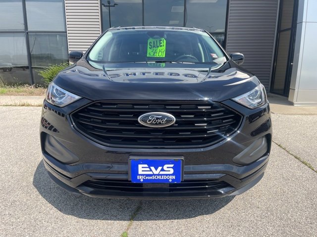 New 2024 Ford Edge SE w/ Black Appearance Package image 9
