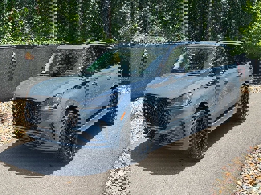 New 2025 Lincoln Aviator Reserve w/ Equipment Group 201A