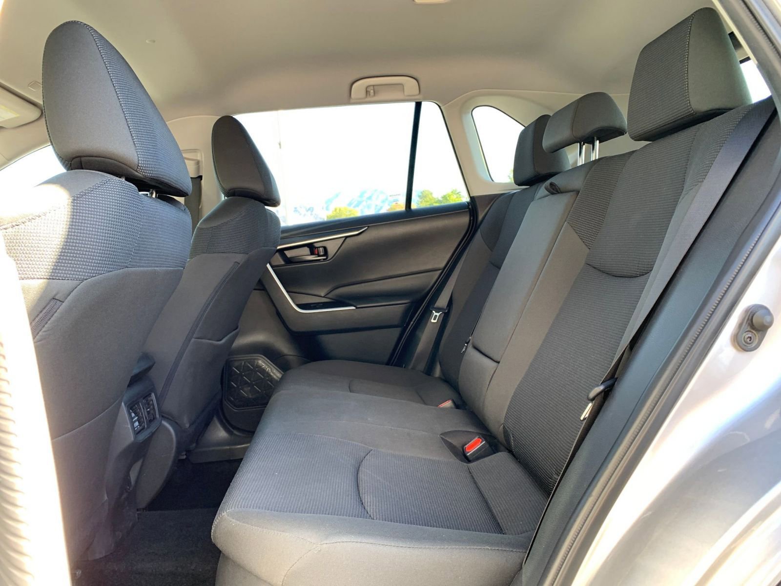 Used 2025 Toyota RAV4 LE image 24