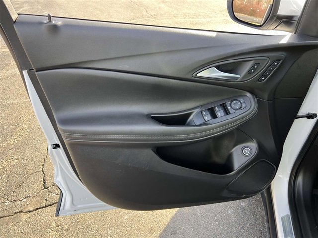 Used 2023 Buick Encore GX Essence w/ Advanced Technology Package image 12