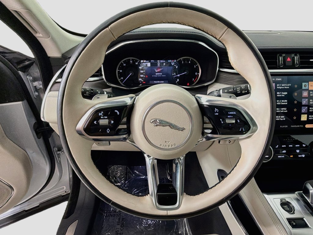 Used 2023 Jaguar F-PACE S AWD/4WD image 11