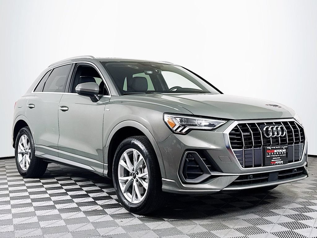 Used 2025 Audi Q3 2.0T Premium AWD/4WD image 1