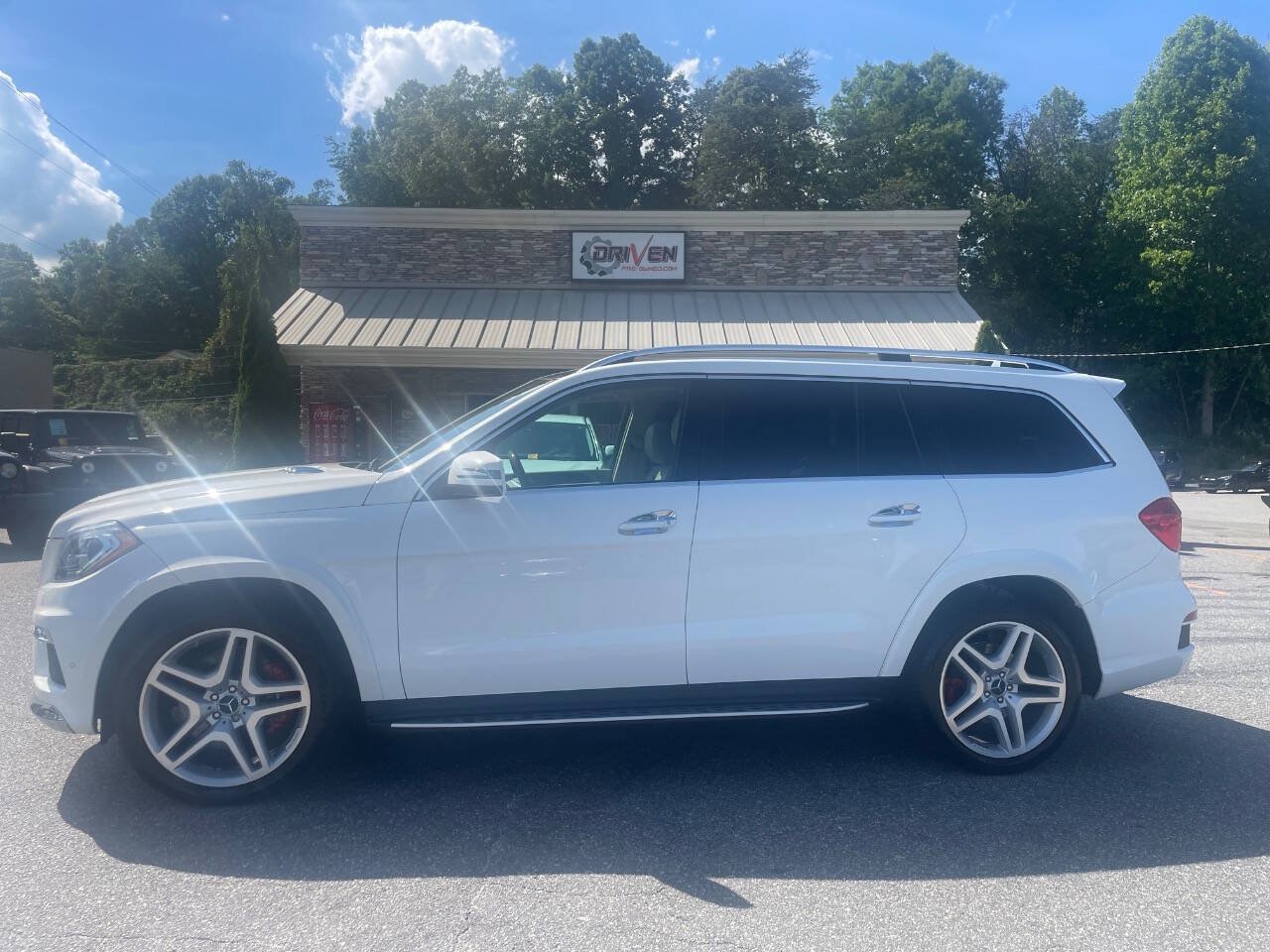 Used 2016 Mercedes-Benz GL 550 4MATIC