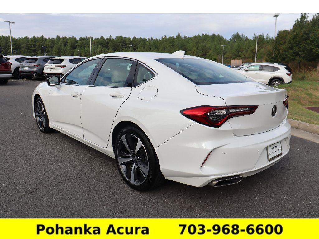 Certified 2025 Acura TLX w/ Technology Package image 5