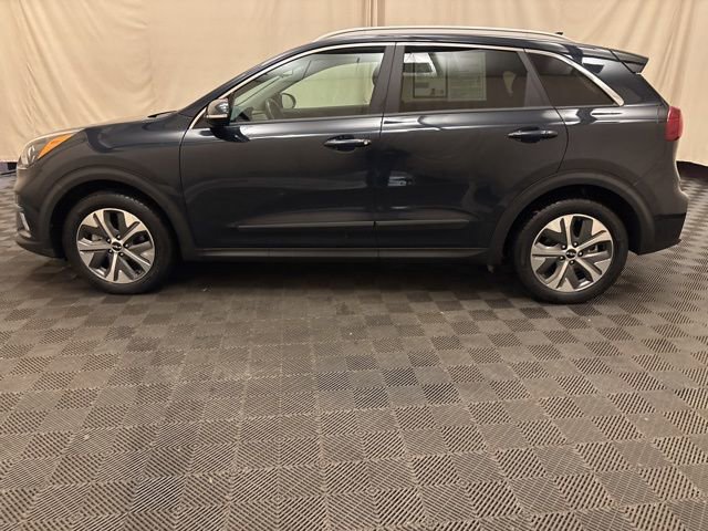 Certified 2022 Kia Niro EX w/ Cold Weather Package image 8