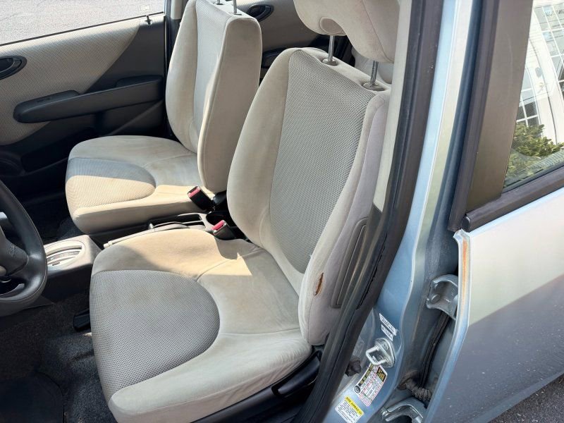 Used 2007 Honda Fit image 11