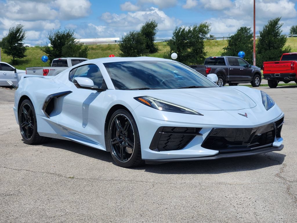 Certified 2021 Chevrolet Corvette Stingray Premium Cpe w/ Z51 Performance Package RWD image 3