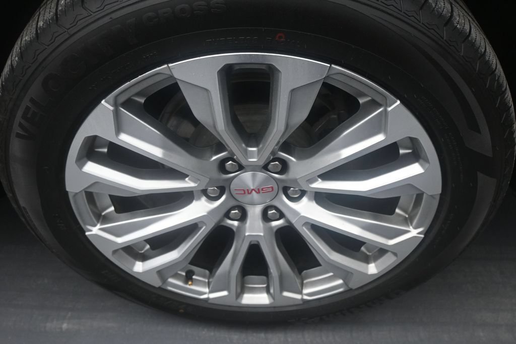 Used 2024 GMC Yukon Denali w/ Denali Reserve Package AWD/4WD image 17
