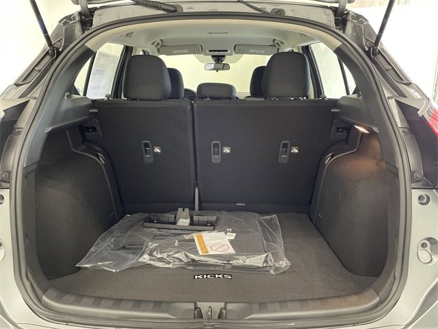 Certified 2025 Nissan Kicks Play S image 15