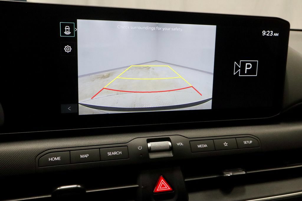 Used 2025 Kia K4 FWD image 2