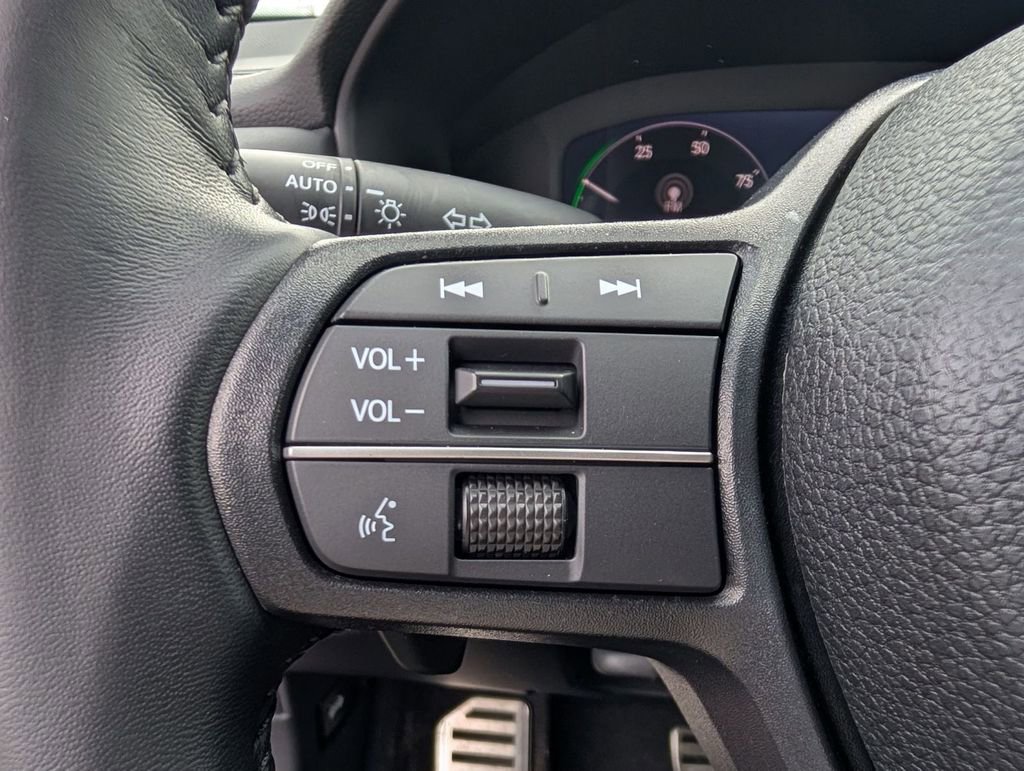 Used 2024 Honda Accord Sport image 27
