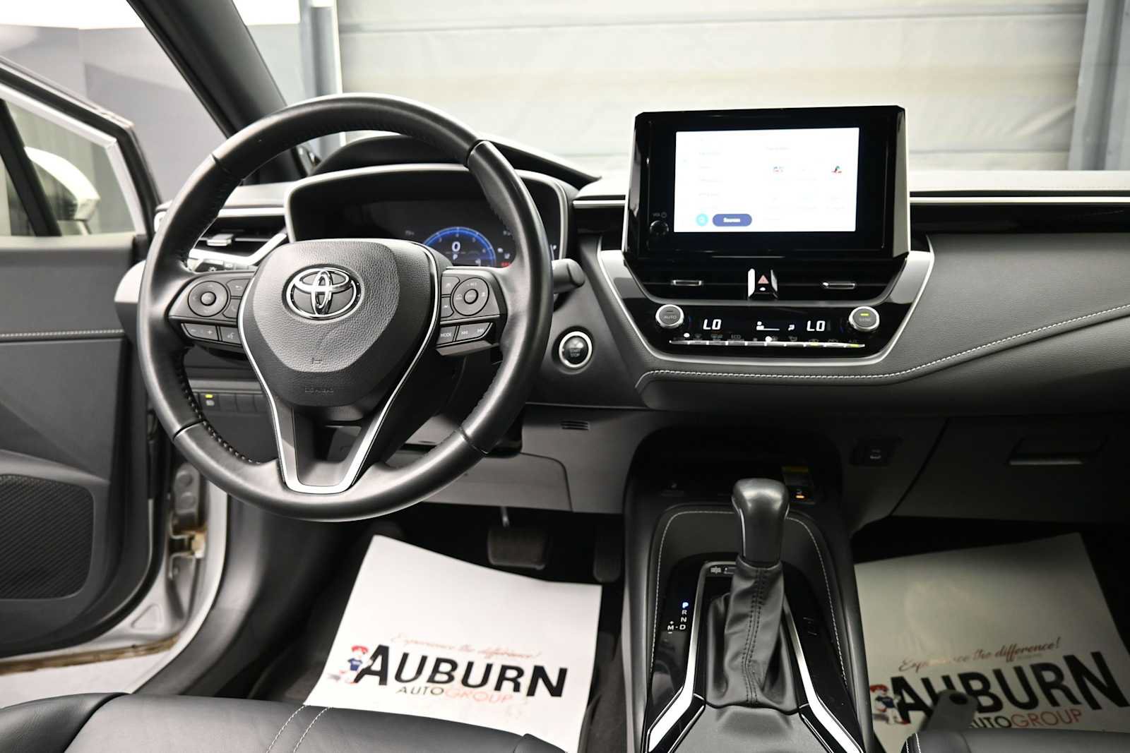 Used 2023 Toyota Corolla XSE FWD image 13