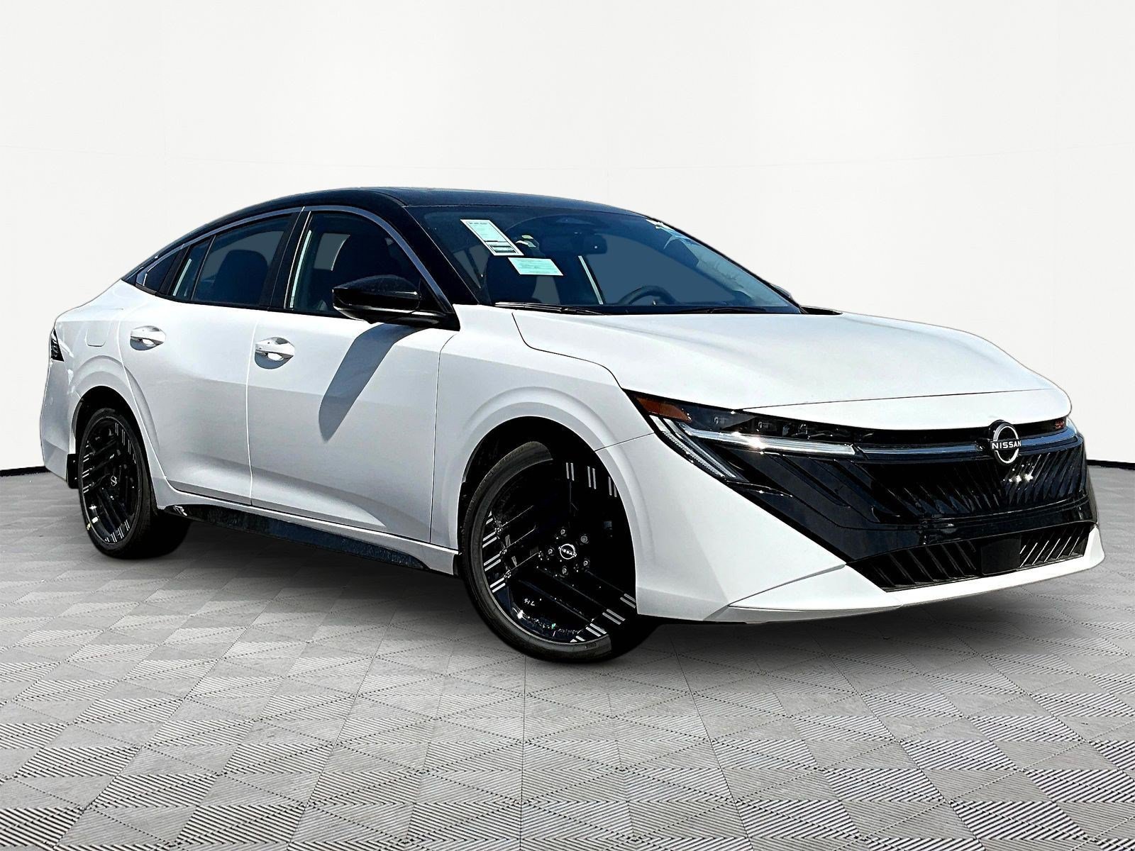 New 2027 Nissan Sentra SR w/ SR Premium Package FWD image 3