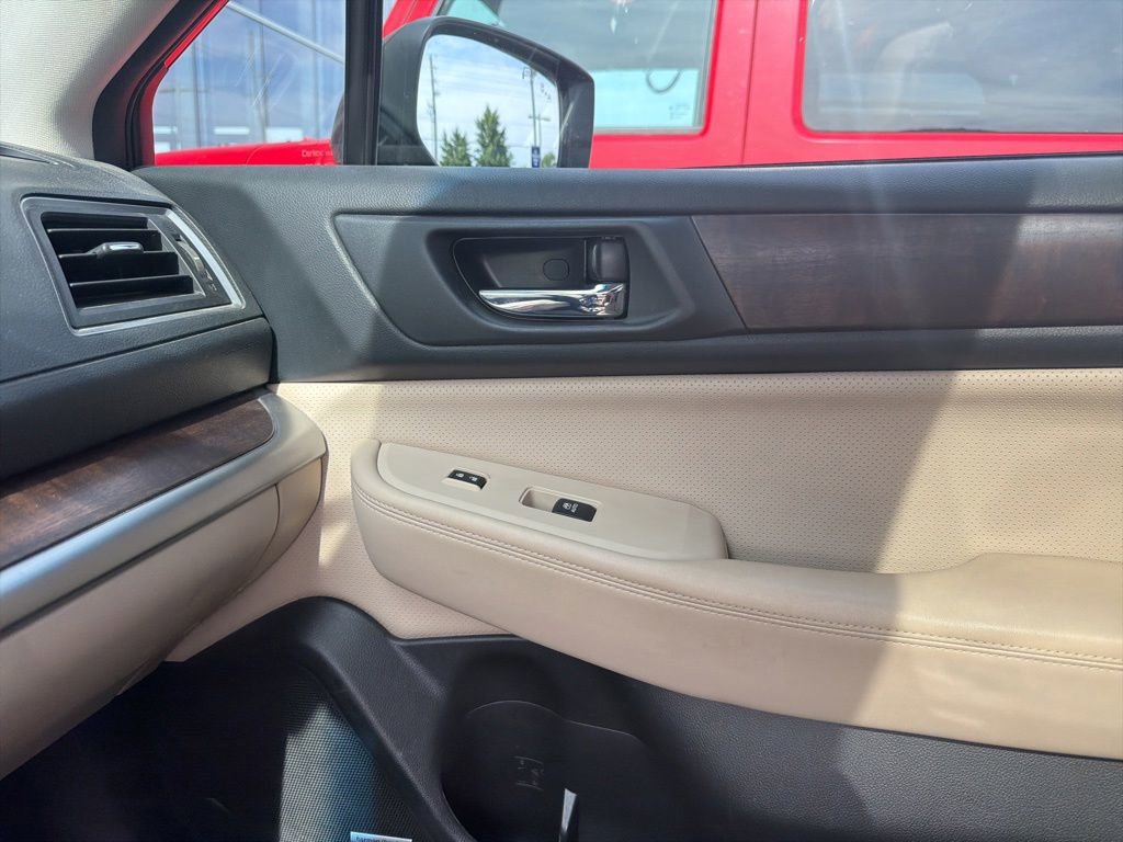 Used 2015 Subaru Outback 2.5i Limited AWD/4WD image 12